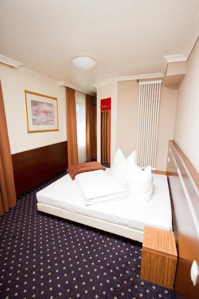 Hotel Tourist Frankfurt am Main Rom bilde